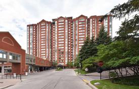 住宅 – 加拿大，安大略，多伦多，Eglinton Avenue East. C$937,000