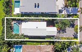 市内独栋房屋 – 美国，佛罗里达，Golden Beach. $3,500,000