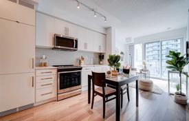 住宅 – 加拿大，安大略，多伦多，Yonge Street. C$886,000