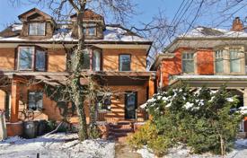 联排别墅 – 加拿大，安大略，多伦多，Old Toronto. C$1,237,000