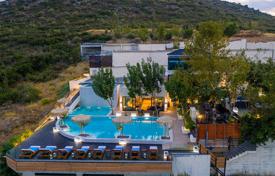 5-室的 山庄 270 m² 伯罗奔尼撒, 希腊. 2,500,000€
