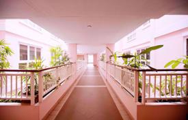 2-室的 公寓在共管公寓 Watthana, 泰国. $194,000