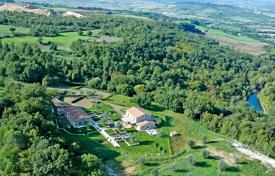 15-室的 山庄 416 m² Manciano, 意大利. 2,100,000€