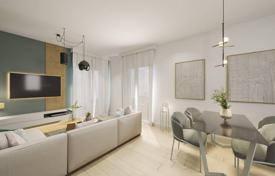 5-室的 住宅 87 m² 利古里亚, 意大利. 650,000€