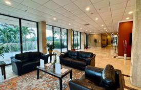 公寓大厦 – 美国，佛罗里达，阳光岛海滩. $260,000