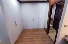 3-室的 公寓在共管公寓 Sathon, 泰国. $4,500 /周