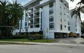 公寓大厦 – 美国，佛罗里达，Key Biscayne. $750,000