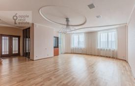 5-室的 住宅 250 m² Moscow, 俄罗斯. $1,160 /周