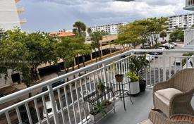公寓大厦 – 美国，佛罗里达，阳光岛海滩. $410,000
