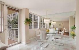公寓大厦 – 美国，佛罗里达，阳光岛海滩. $298,000
