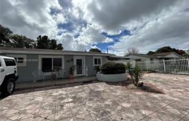 市内独栋房屋 – 美国，佛罗里达，迈阿密，Miami Gardens. $550,000