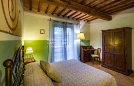 别墅 – 意大利，托斯卡纳，锡耶纳，San Gimignano. 790,000€
