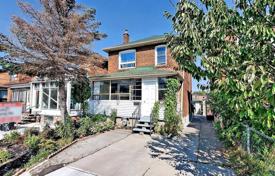 市内独栋房屋 – 加拿大，安大略，多伦多，York. C$1,042,000