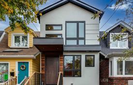 市内独栋房屋 – 加拿大，安大略，多伦多，East York. C$1,615,000