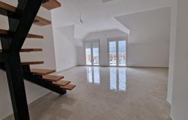 3-室的 住宅 120 m² Igalo, 黑山. 192,000€