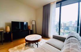 1-室的 公寓在共管公寓 Khlong Toei, 泰国. $389,000