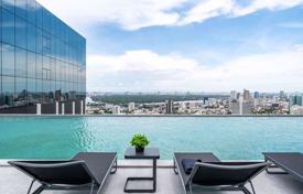 住宅 – 泰国，Bangkok，Sathon. $234,000