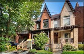 联排别墅 – 加拿大，安大略，多伦多，Old Toronto. C$1,176,000