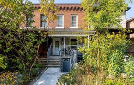 联排别墅 – 加拿大，安大略，多伦多，Old Toronto. C$1,625,000