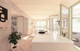 3-室的 住宅 300 m² Tiana, 西班牙. 875,000€