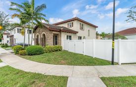 市内独栋房屋 – 美国，佛罗里达，迈阿密，West End. $845,000