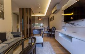 2-室的 公寓在共管公寓 Watthana, 泰国. 316,000€