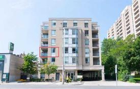 住宅 – 加拿大，安大略，多伦多，Yonge Street. C$851,000