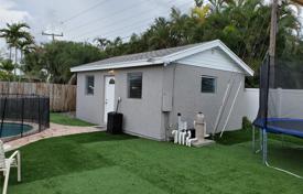 市内独栋房屋 – 美国，佛罗里达，Lantana. $430,000