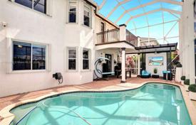市内独栋房屋 – 美国，佛罗里达，迈阿密，West End. $925,000