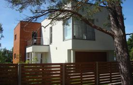 市内独栋房屋 – 拉脱维亚，尤尔马拉. 750,000€