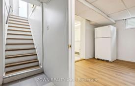 8-室的 市内独栋房屋 斯卡伯勒, 加拿大. C$1,234,000