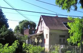 市内独栋房屋 – 匈牙利，布达佩斯，第三区. 176,000€