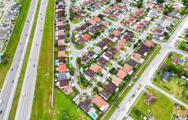 市内独栋房屋 – 美国，佛罗里达，Homestead. $570,000