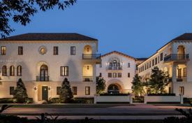 公寓大厦 – 美国，佛罗里达，科勒尔盖布尔斯. $2,038,000
