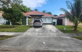 市内独栋房屋 – 美国，佛罗里达，迈阿密，Miami Gardens. $560,000